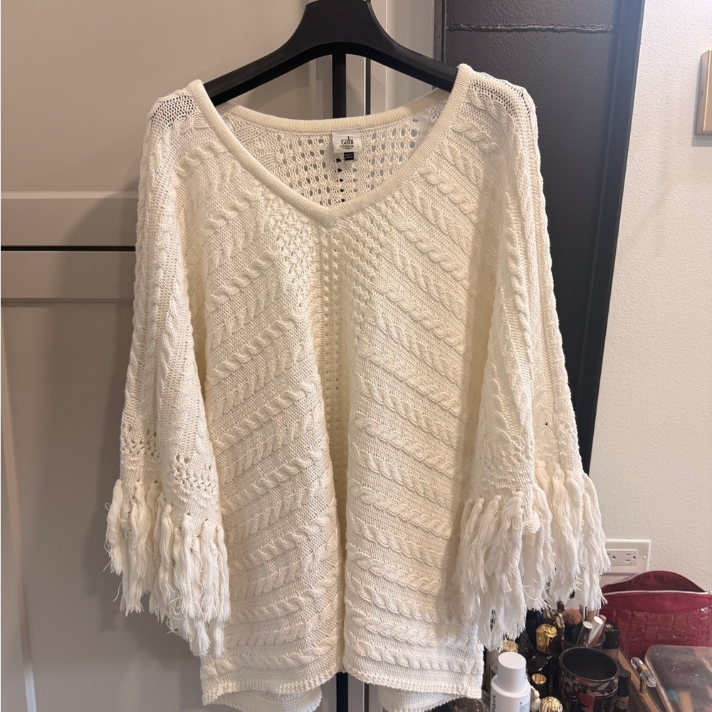 Cabi lightweight sweater